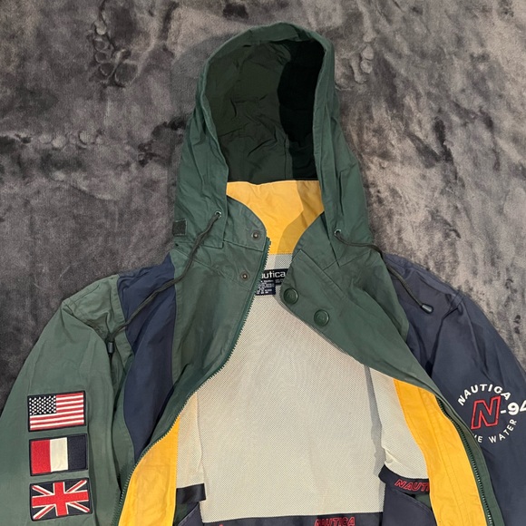 Vintage Nautica Shell Jacket - Picture 9 of 14